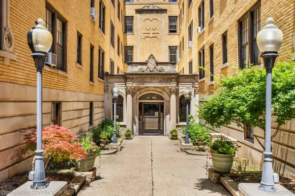 120 Seward Street #U2, Detroit, MI 48202