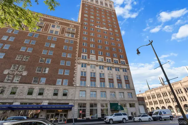 525 W Lafayette Boulevard #11B, Detroit, MI 48226