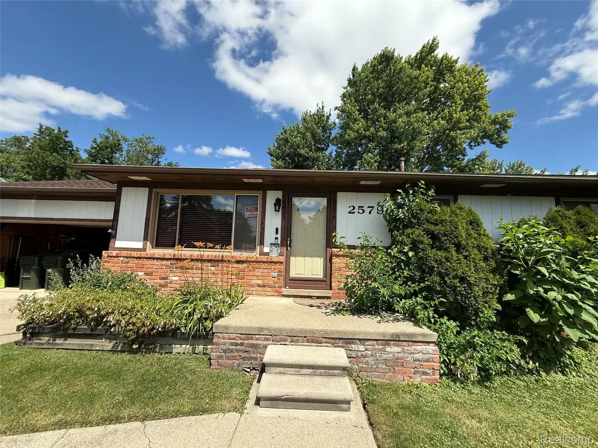 2579 Dearborn Avenue, Rochester Hills, MI 48309 - Image #1