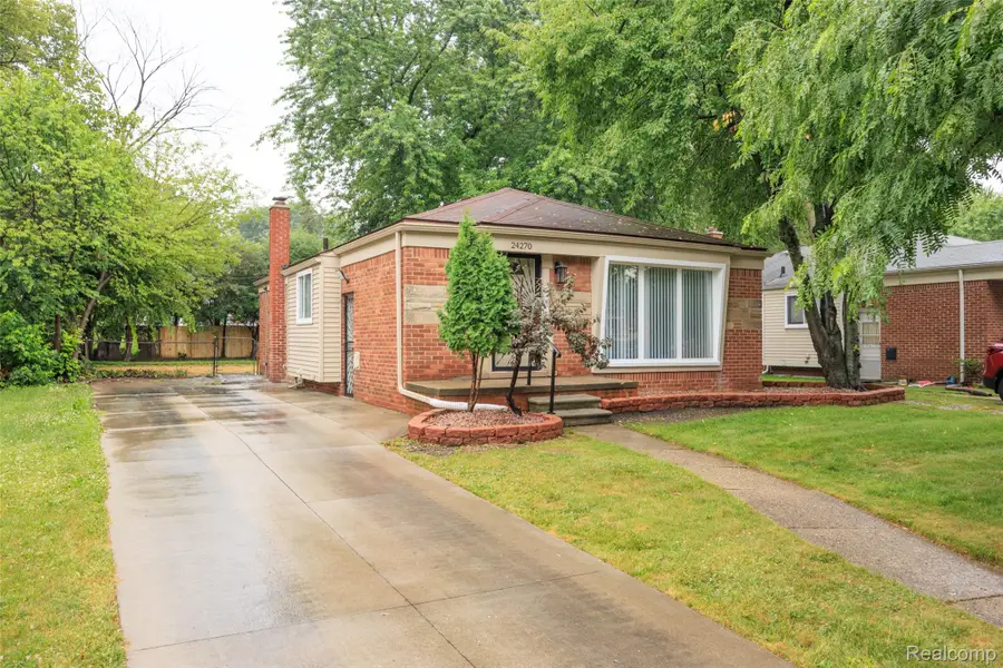 24270 Scotia Road, Oak Park, MI 48237 - Image #3