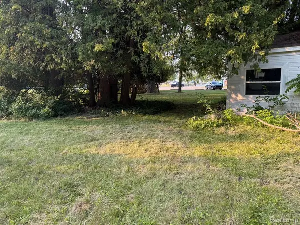 00 Point Aux Barques, PortAustin, MI 48467