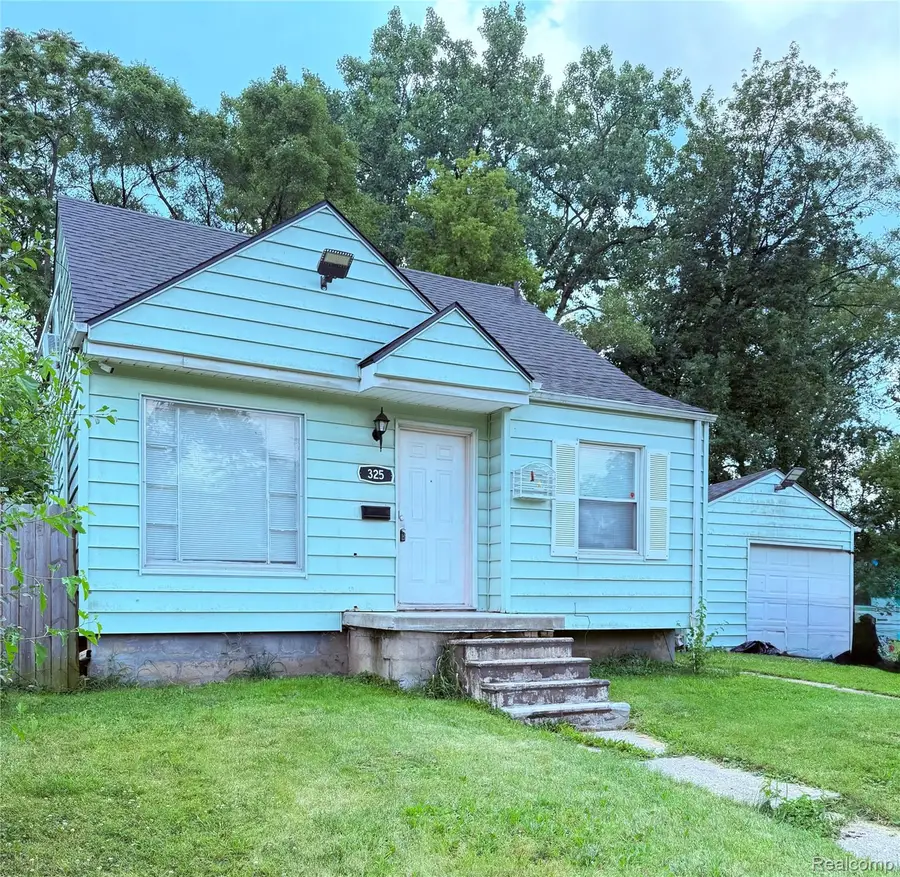 325 W Marengo Avenue, Flint, MI 48505 - Image #3