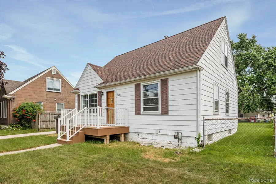 15738 Frazho Road, Roseville, MI 48066 - Image #2