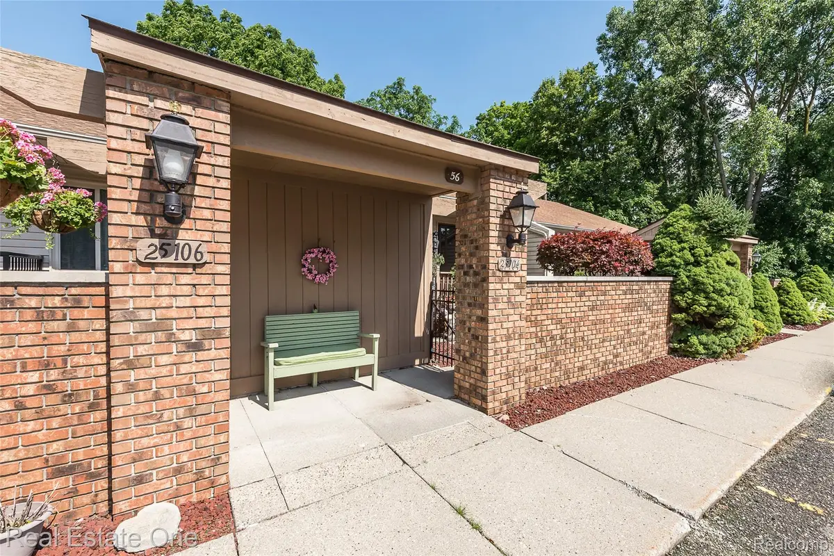25104 Hamilton Court #4, South Lyon, MI 48178 - Image #1