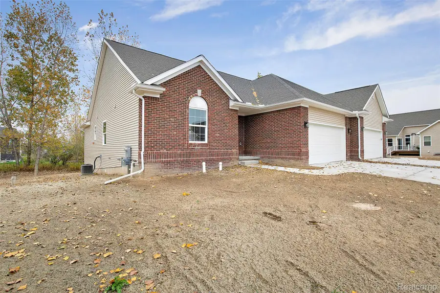 13339 Whispering Pines Court, Linden, MI 48451 - Image #3