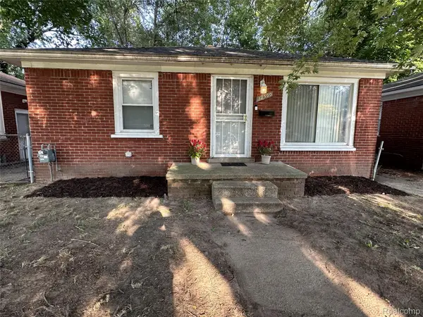 19500 Lahser Road, Detroit, MI 48219