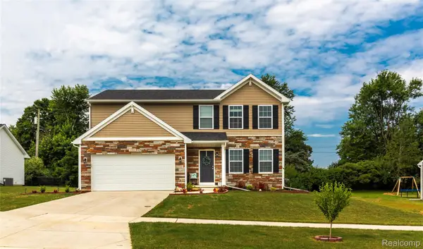 1205 Lancaster Street, Lapeer, MI 48446