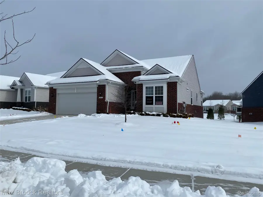 30153 Turtle Creek Circle, New Hudson, MI 48165 - Image #3