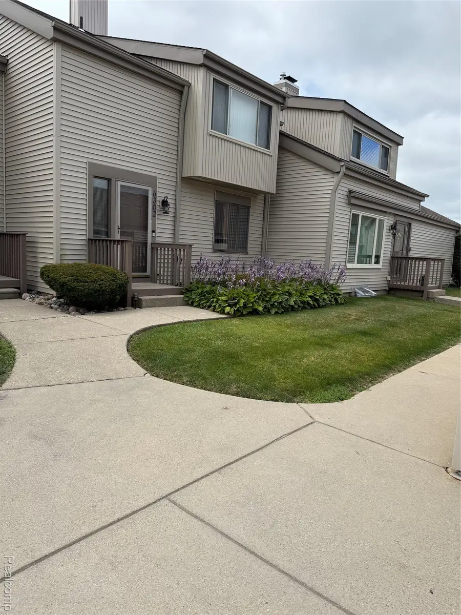 6302 Laurentian Court, Flint, MI 48532 - Image #3