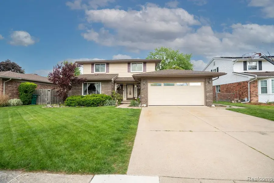 19495 Wherle Drive, Riverview, MI 48193 - Image #2