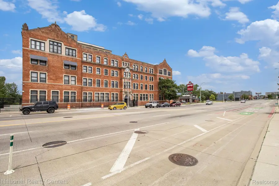 6533 E Jefferson Ave #323, Detroit, MI 48207 - Image #3