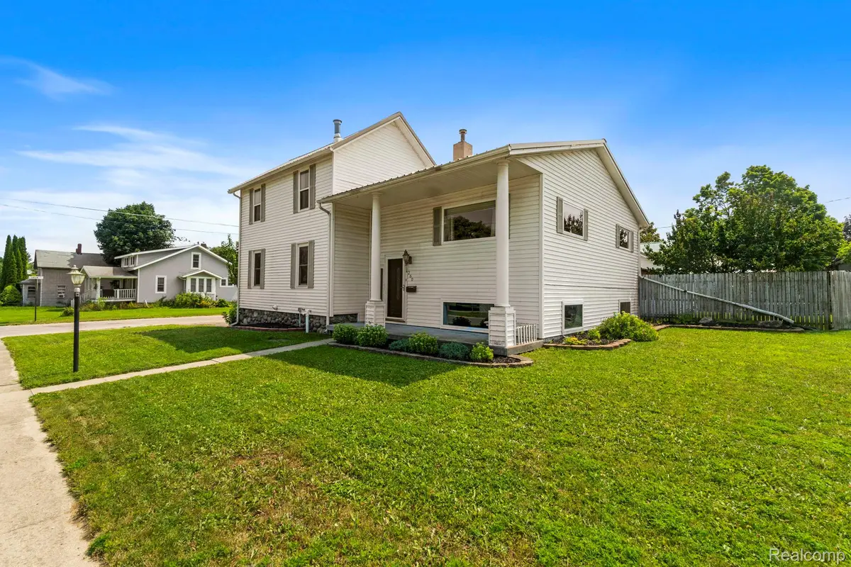 260 Duncan Avenue, Cheboygan, MI 49721 - Image #1