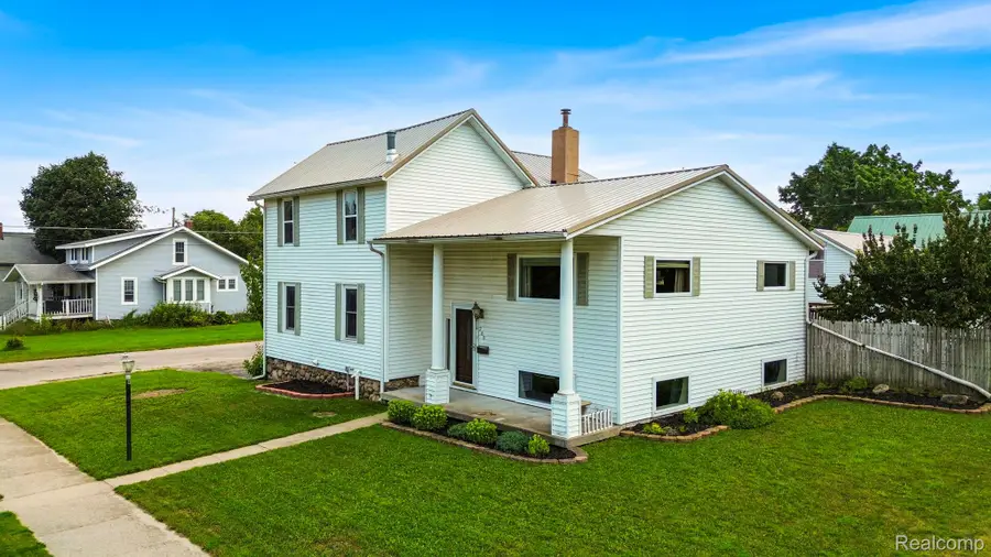 260 Duncan Avenue, Cheboygan, MI 49721 - Image #3