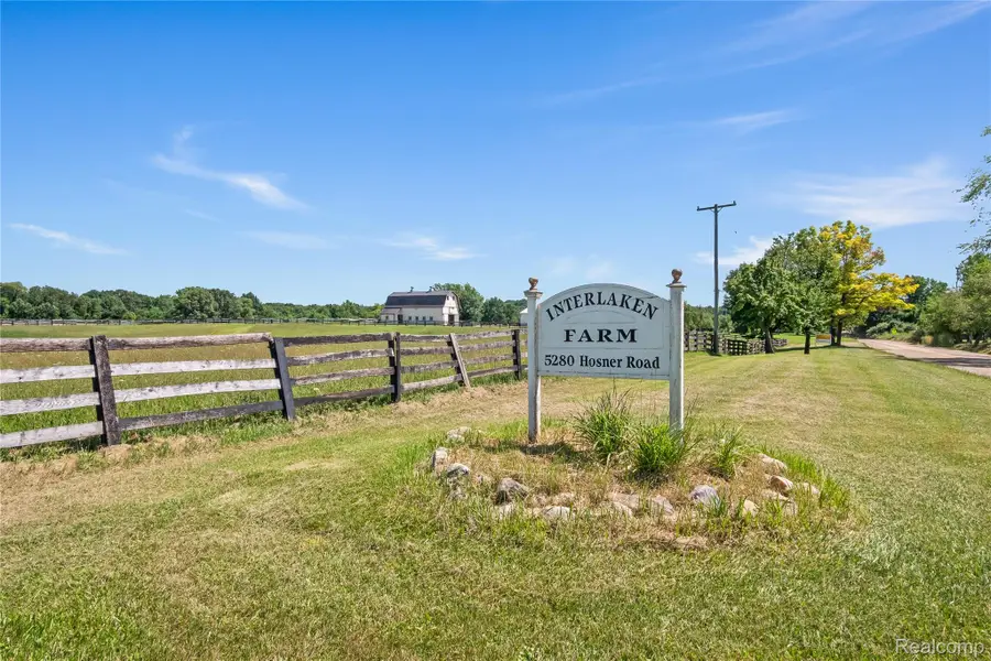 5280 Hosner Road, Oxford, MI 48370 - Image #2