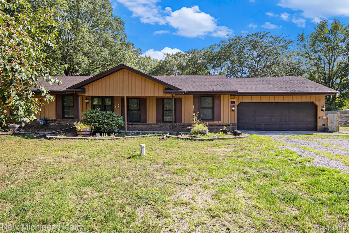 15097 Cortz Road, Petersburg, MI 49270 - Image #1