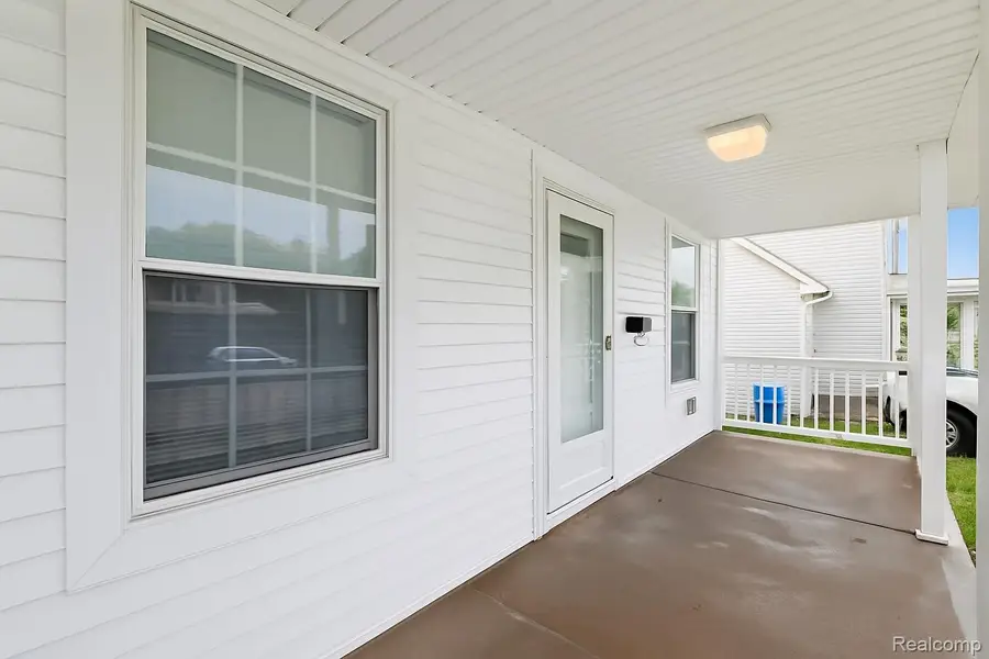 4688 French Road, Detroit, MI 48214 - Image #3