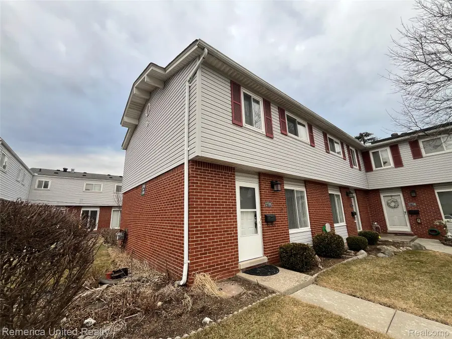 27766 Eastwick, Roseville, MI 48066 - Image #2