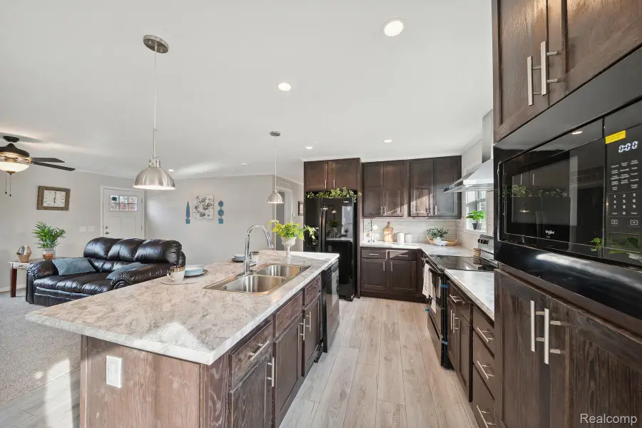 5104 Hawthorn, Brown City, MI 48416 - Image #3