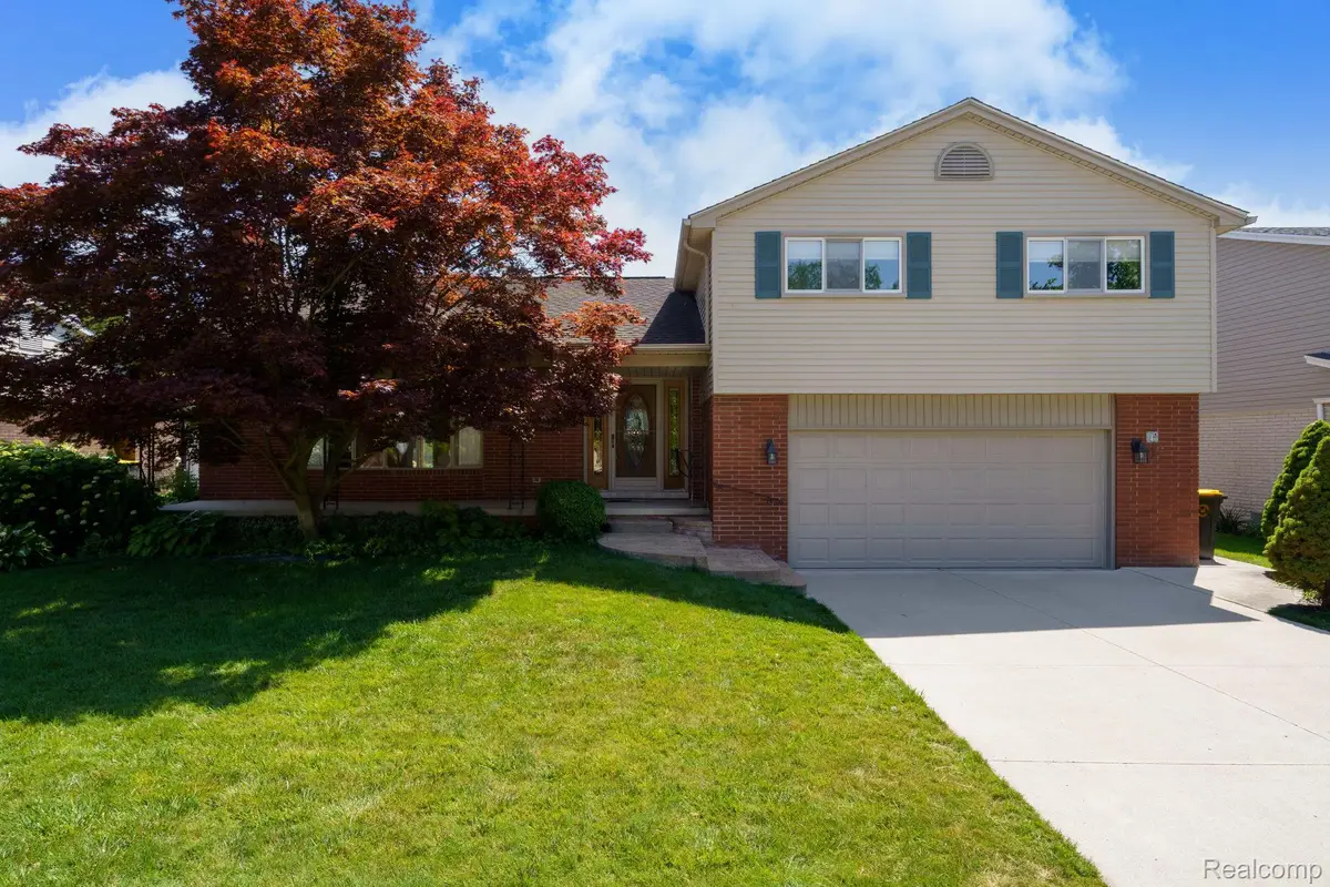 1561 Glen Lane, Trenton, MI 48183 - Image #1