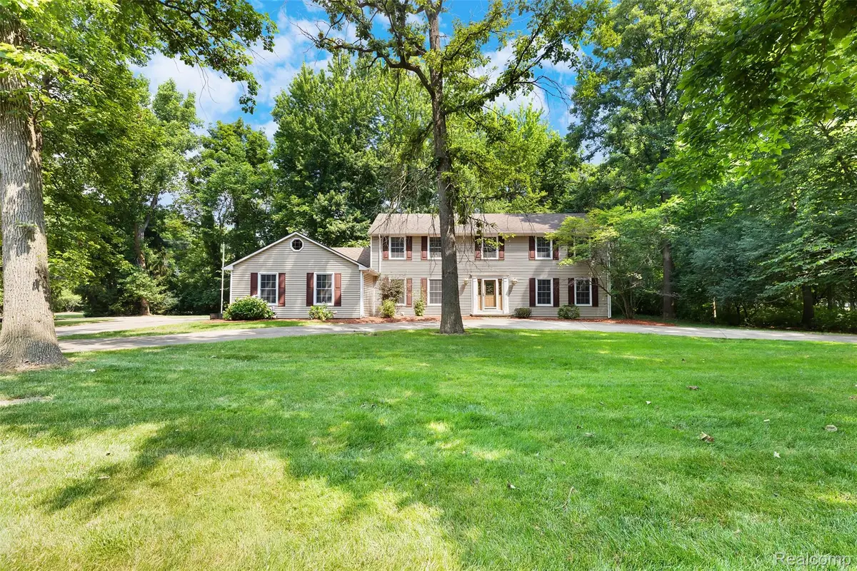 9020 Bridge Road, Grosse Ile, MI 48138 - Image #1