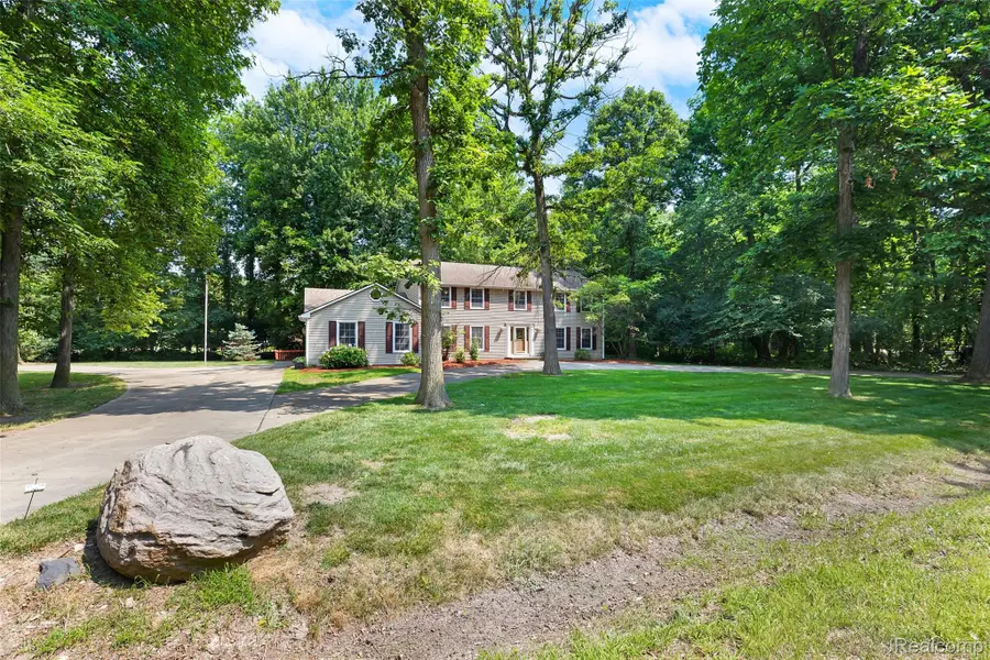 9020 Bridge Road, Grosse Ile, MI 48138 - Image #3