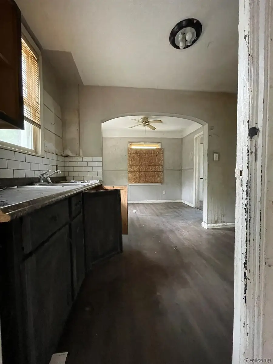 6160 Neff Avenue, Detroit, MI 48224 - Image #2