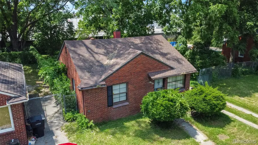 11667 Stahelin Avenue, Detroit, MI 48228 - Image #2
