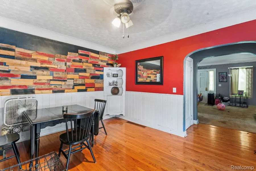 417 E Oregon Street, Lapeer, MI 48446 - Image #3