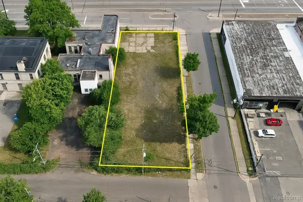 2495 W Grand Boulevard, Detroit, MI 48208