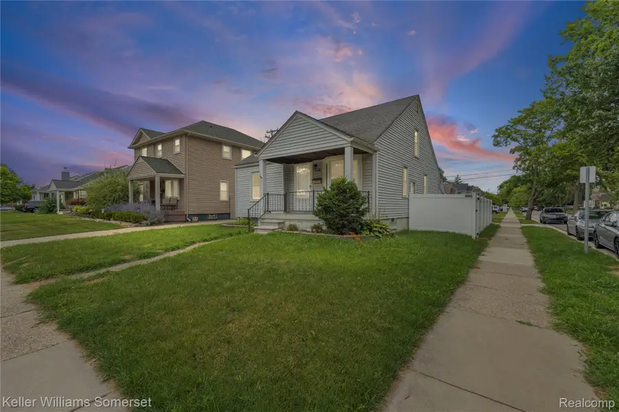 1721 E Lincoln Avenue, Royal Oak, MI 48067 - Image #2