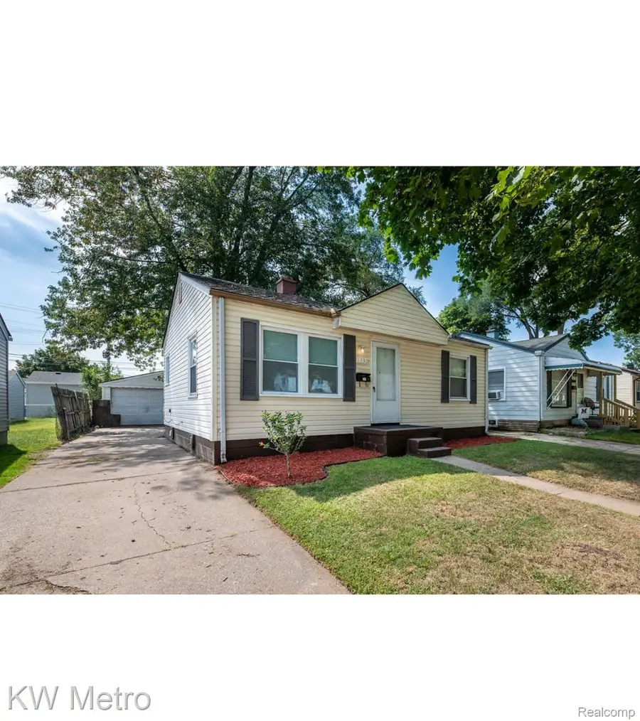 11330 Chalmers Avenue, Warren, MI 48089 - Image #2