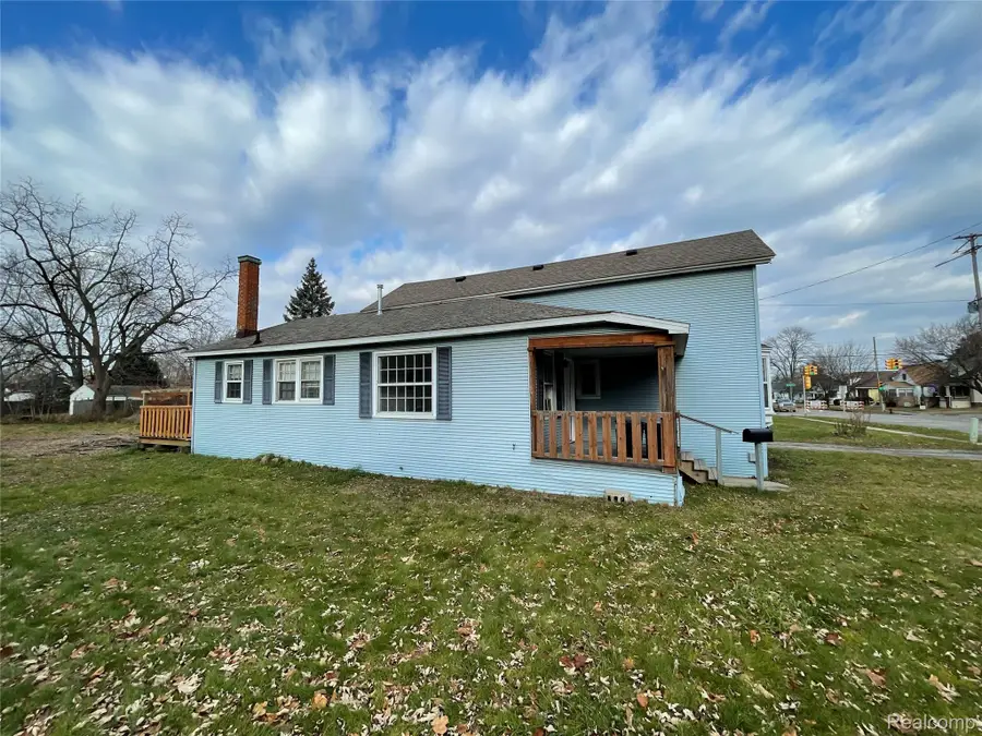 1537 Bay Street, Saginaw, MI 48602 - Image #3