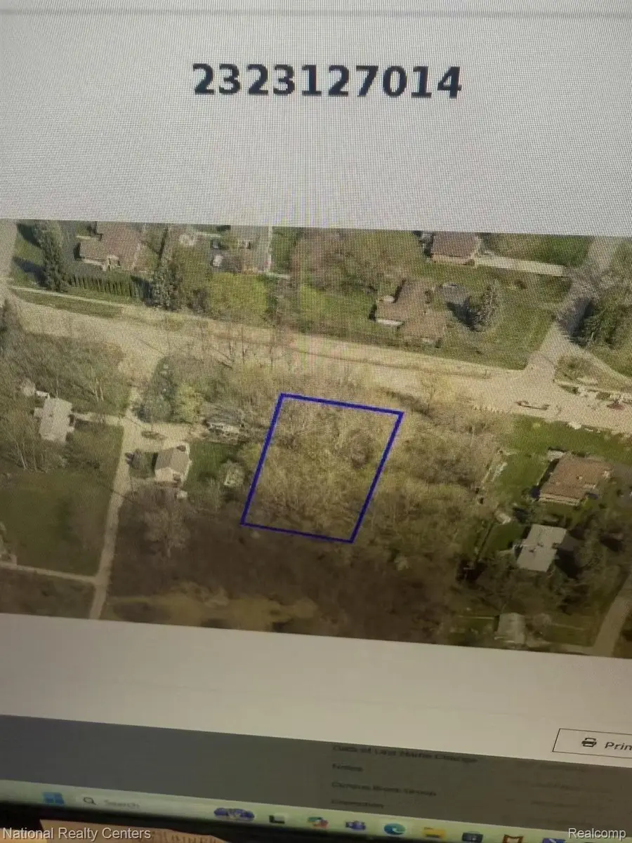 VAC W 11 Mile Road, Farmington Hills, MI 48336 - Image #2