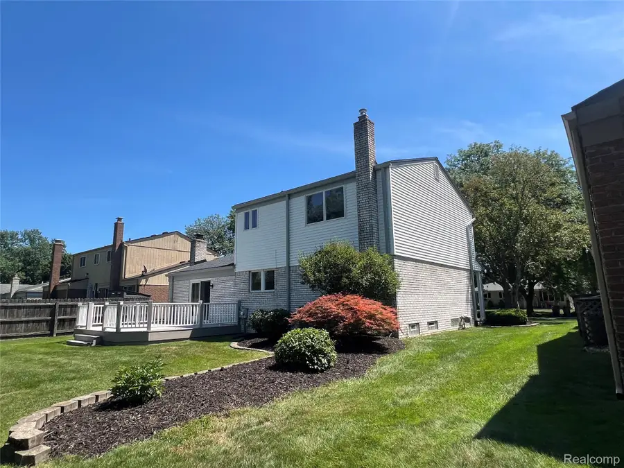 3494 Eagle Drive, Troy, MI 48083 - Image #3