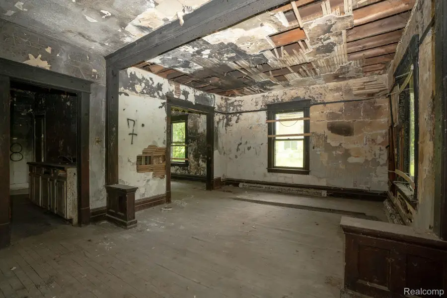 545 Rosedale Court, Detroit, MI 48202 - Image #3