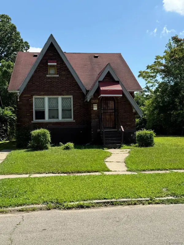 9392 Mendota Street, Detroit, MI 48204