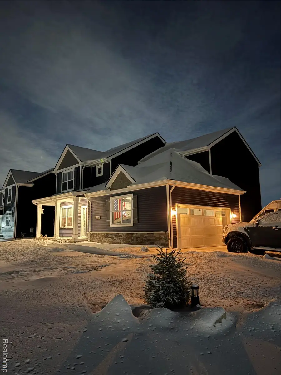 52361 Wellington Valley Drive, Macomb, MI 48042 - #2