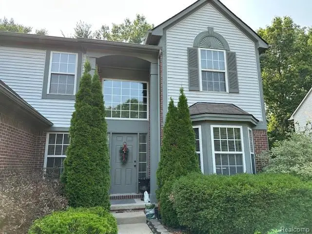 8676 W Walden Drive, Belleville, MI 48111 - Image #1