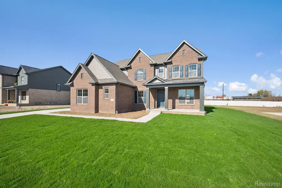 12111 Moore Lane, Washington, MI 48094 - Image #2