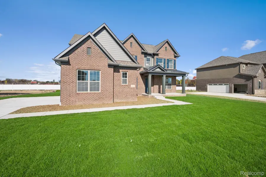 12111 Moore Lane, Washington, MI 48094 - Image #3