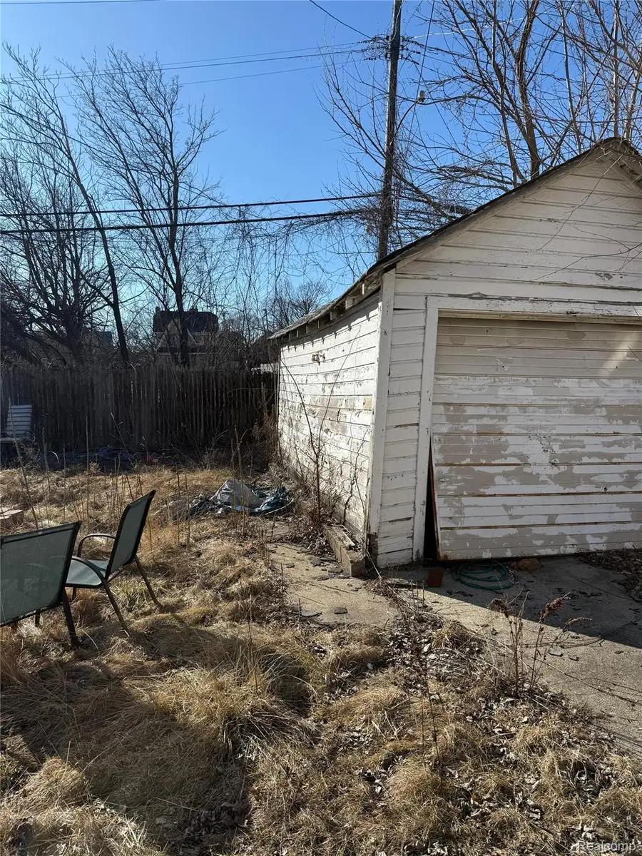 15845 Normandy Street, Detroit, MI 48238 - Image #2