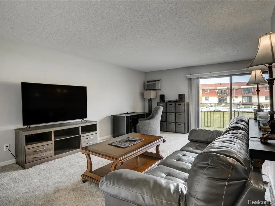 1900 River Road #2, Marysville, MI 48040 - Image #3