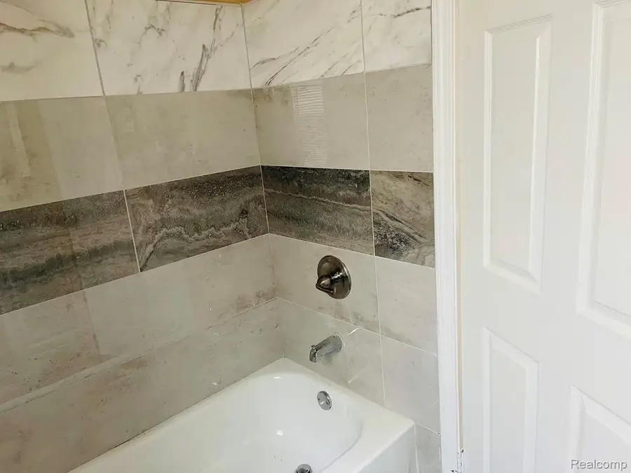 11691 Archdale Street, Detroit, MI 48227 - Image #2