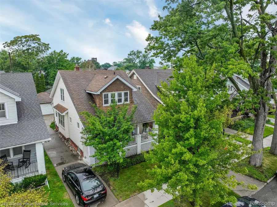 1417 Beaconsfield Avenue, Grosse Pointe Park, MI 48230 - Image #2