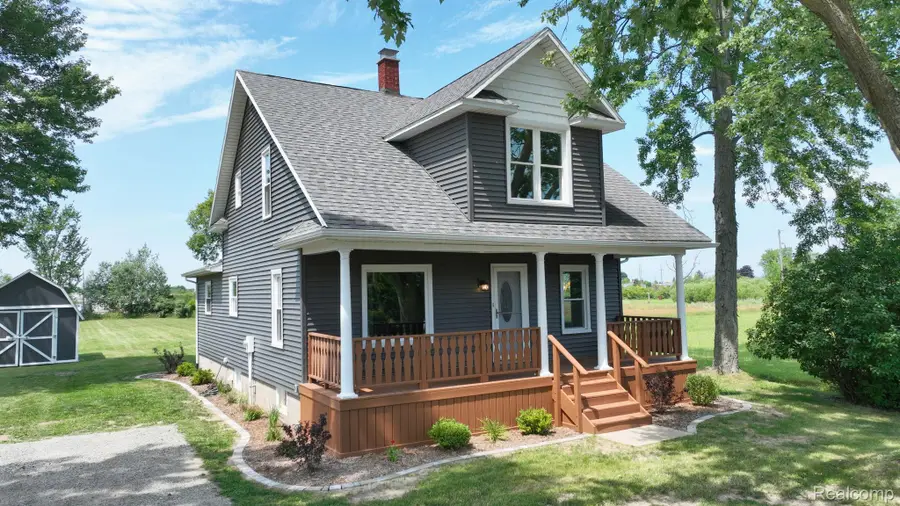 753 Whitelam Street, Verona, MI 48413 - Image #2