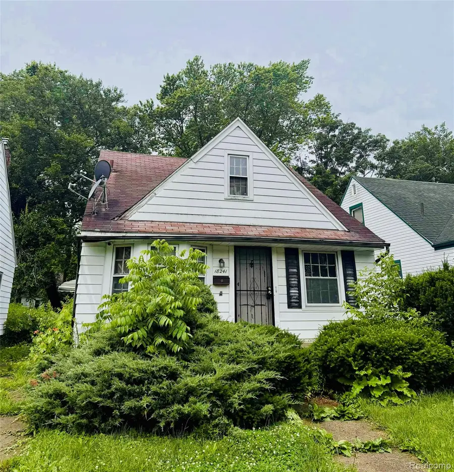18241 Kentfield Street, Detroit, MI 48219 - Image #2