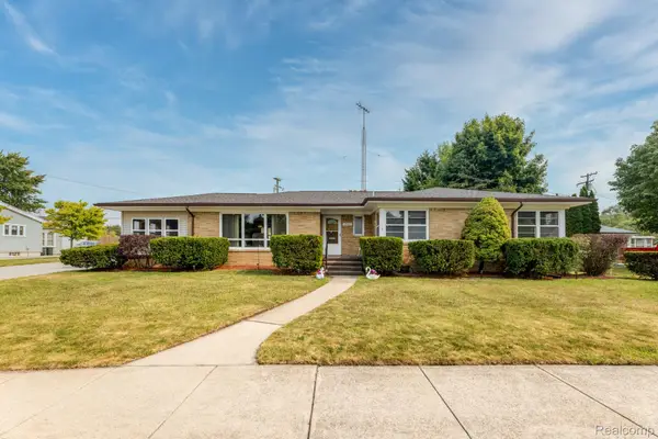 2025 Union Street, PortHuron, MI 48060