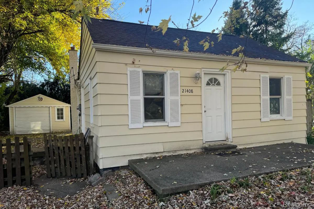 21408 Collingham Avenue, Farmington Hills, MI 48336 - Image #1