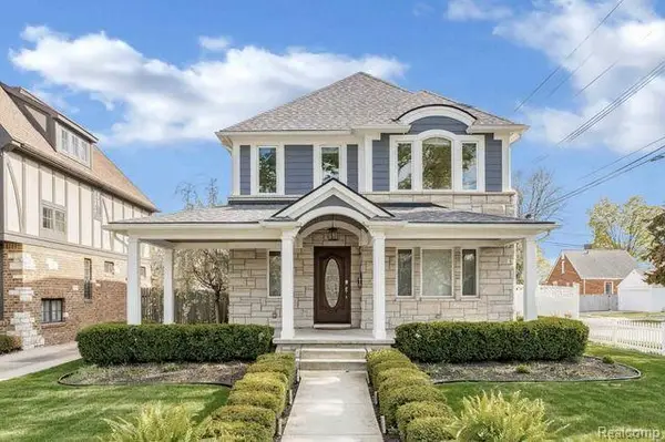 410 Catalpa Drive, Birmingham, MI 48009