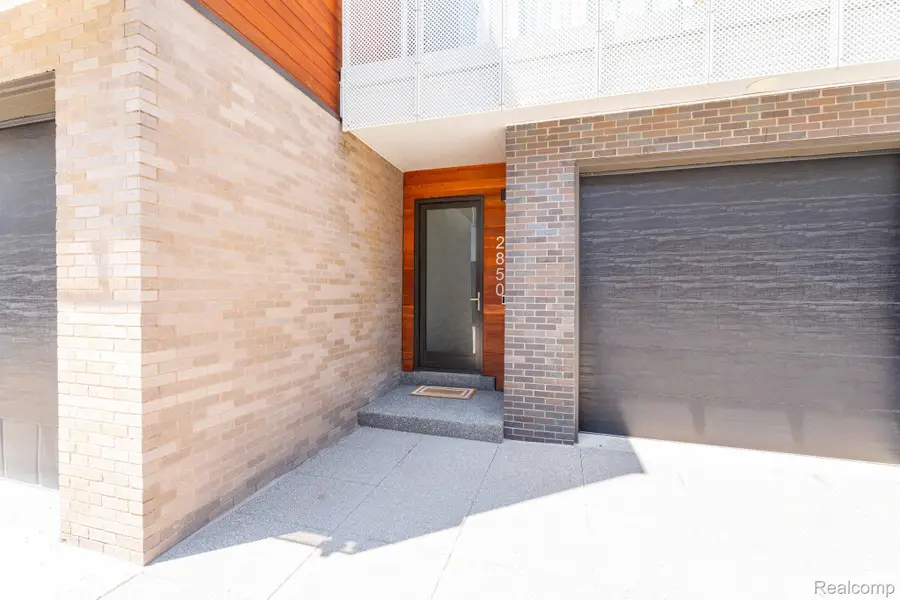 2850 John R Street, Detroit, MI 48201 - Image #2